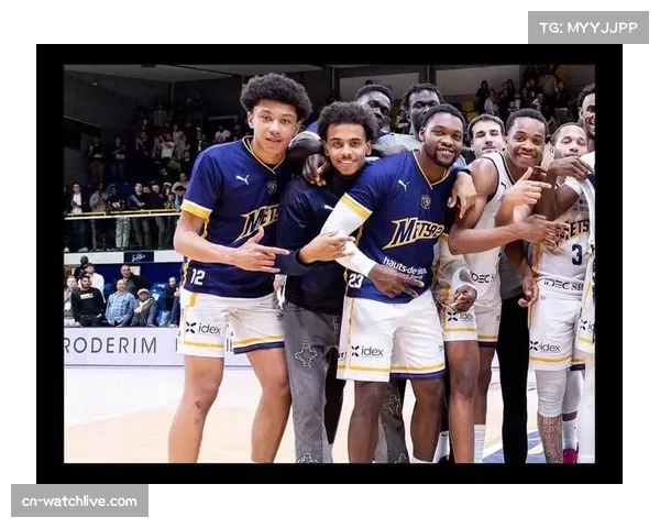 多支季后赛球队增加小阵容使用时间 追求空间速度